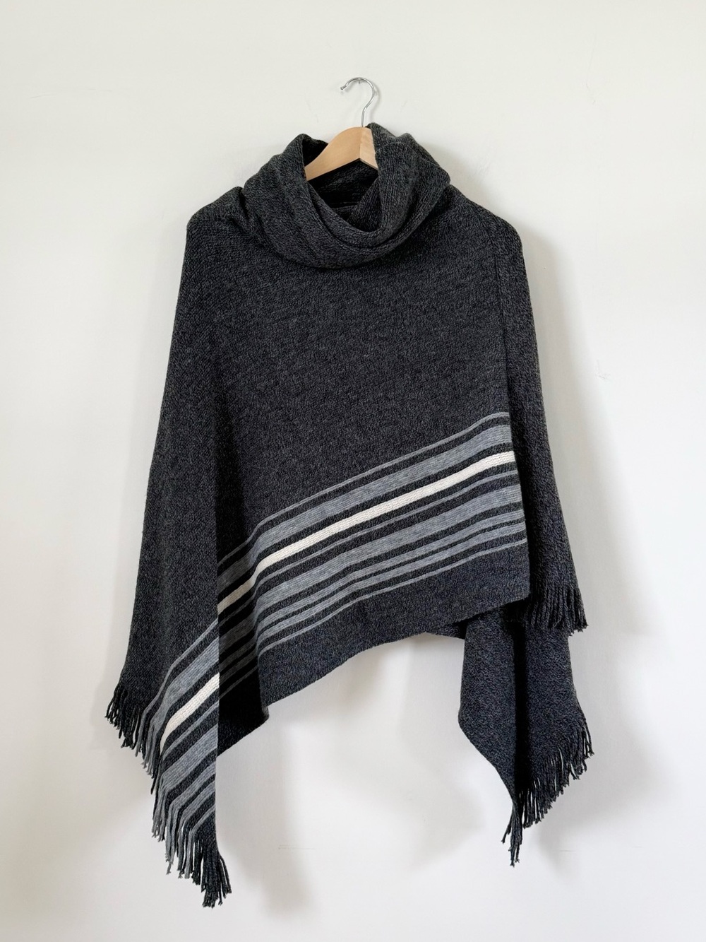 Roots Cabincore Francis Knit Poncho Sweater - Gray Stripe Cowl Neck Fringe OS
